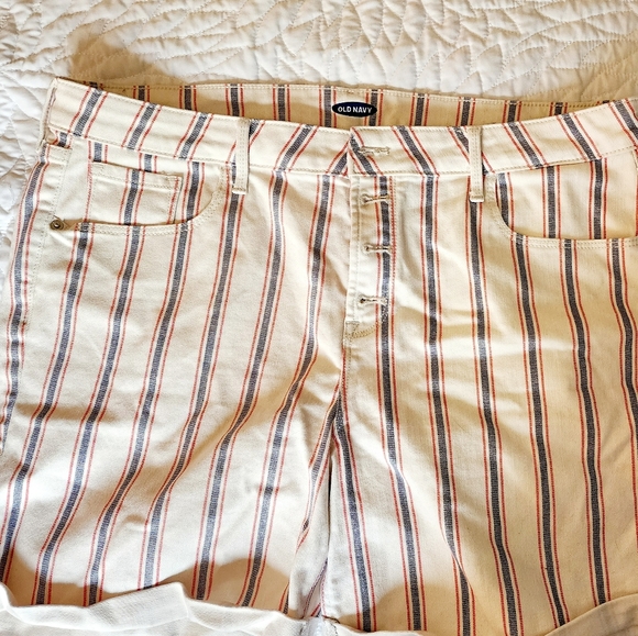 Old navy striped jean shorts - Picture 1 of 6